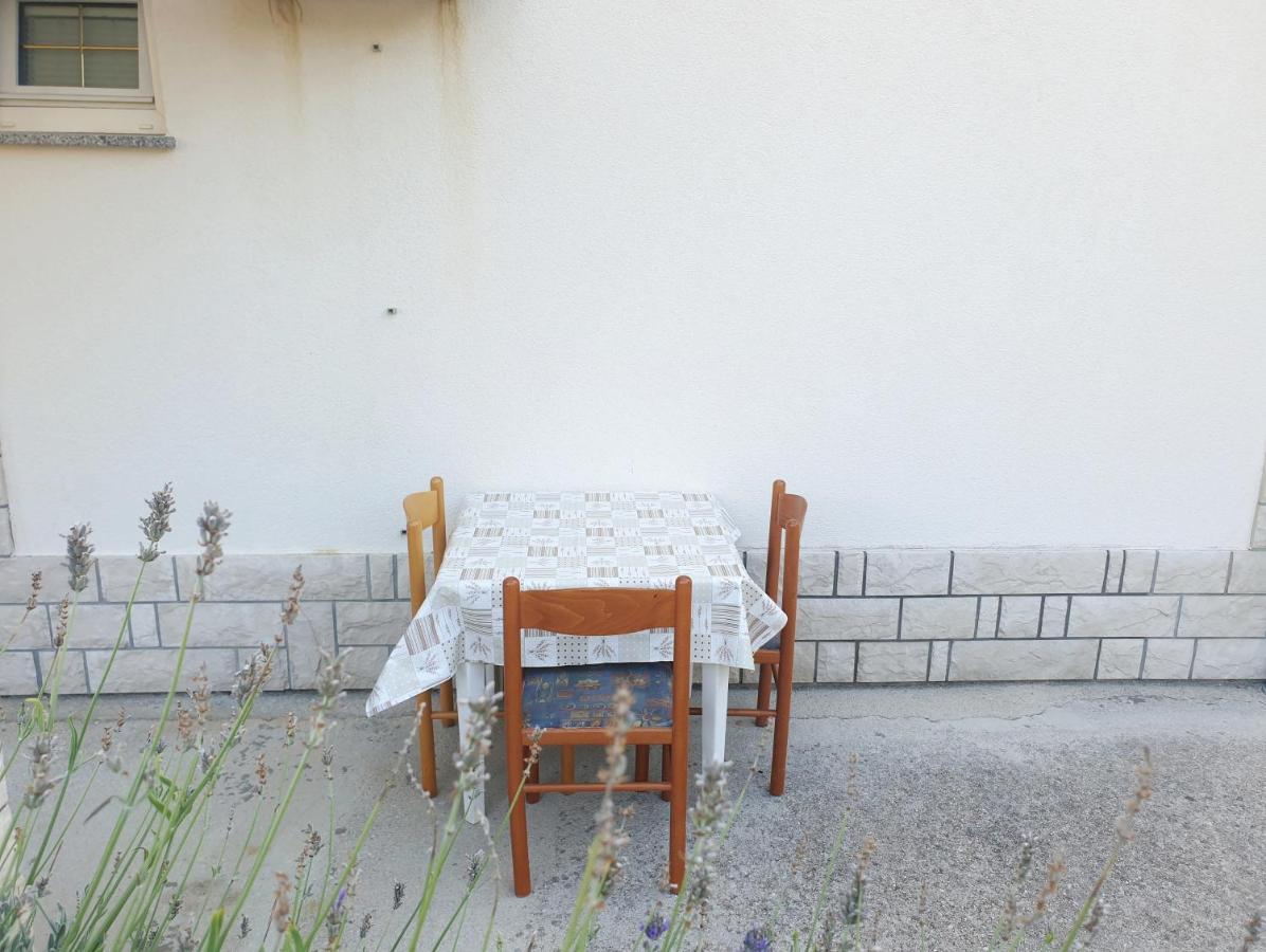 Betanovalja Apartment Exterior foto